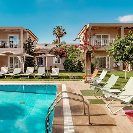 Aeolos Boutique Hotel & Suites Kalamákion Dış mekan fotoğraf