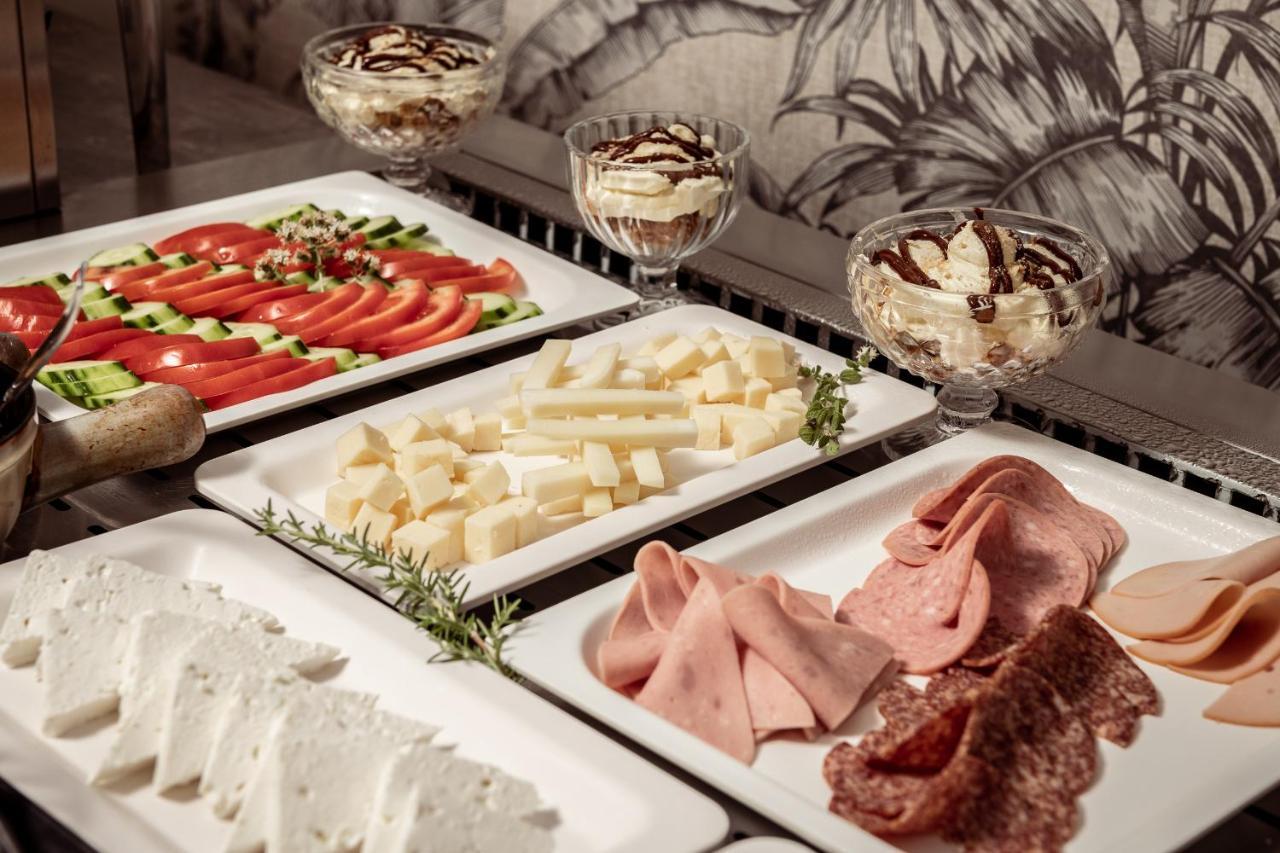 Aeolos Boutique Hotel & Suites Kalamákion Dış mekan fotoğraf