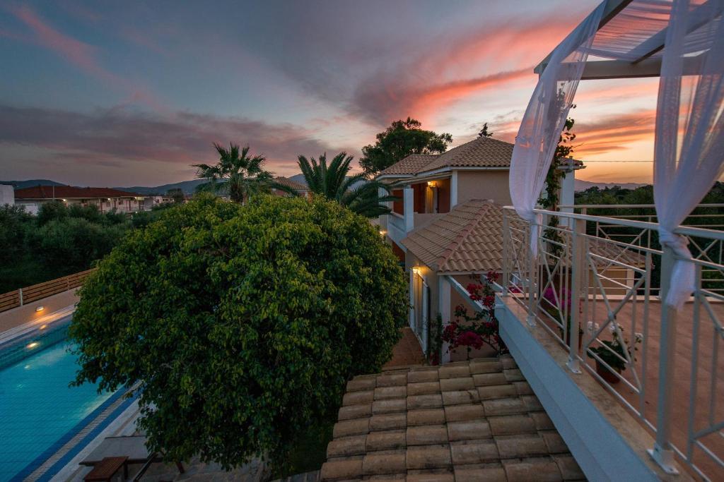 Aeolos Boutique Hotel & Suites Kalamákion Dış mekan fotoğraf